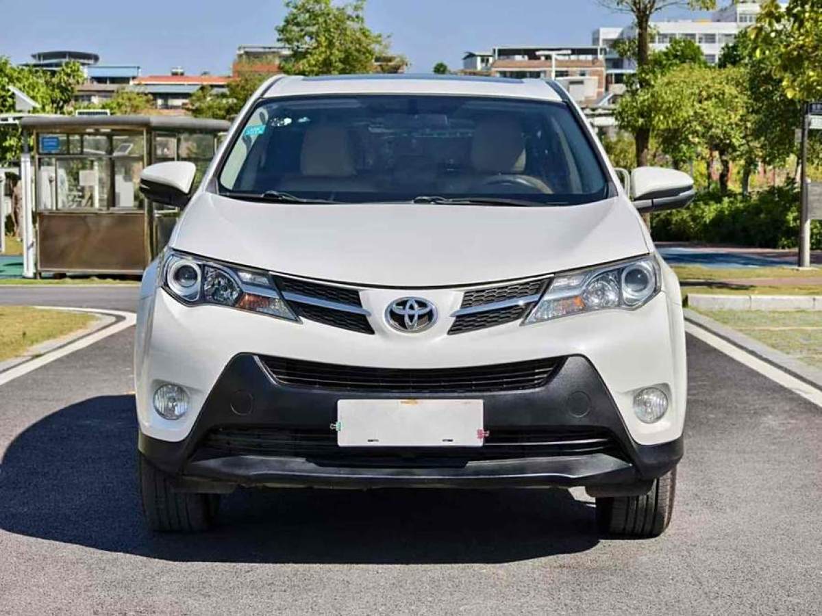 豐田 RAV4榮放  2015款 2.0L CVT四驅風尚版圖片