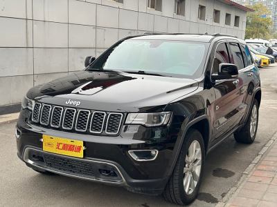 2019年1月 Jeep 大切諾基(進(jìn)口) 3.0L 舒享導(dǎo)航版圖片