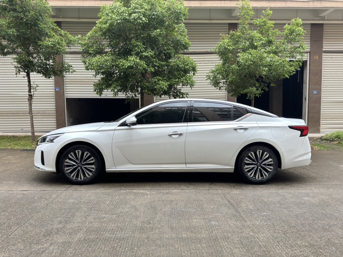 日產(chǎn) 天籟  2022款 2.0L XL-Upr 優(yōu)享版圖片