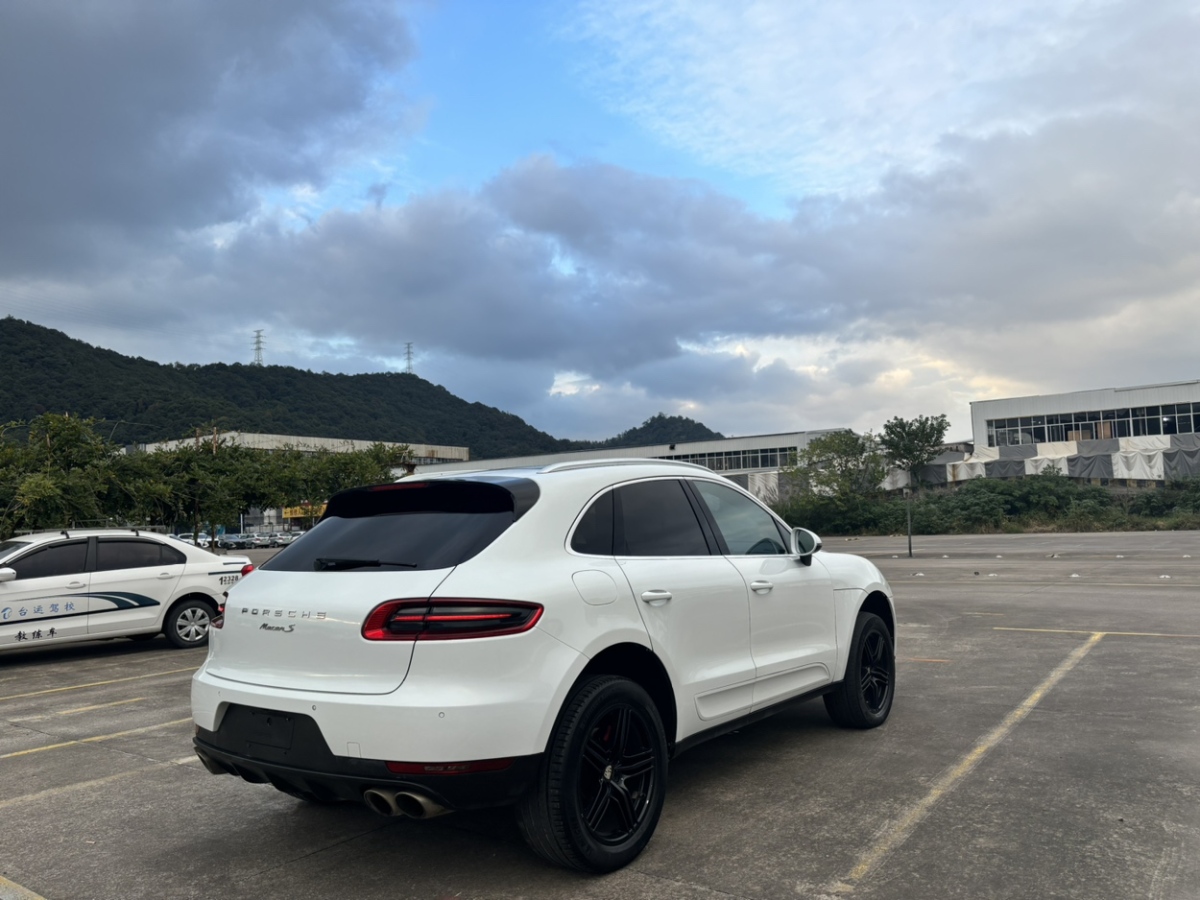 保時(shí)捷 Macan  2016款 Macan S 3.0T圖片