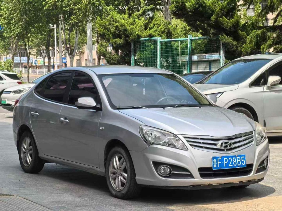 現(xiàn)代 朗動  2012款 1.6L 自動時尚型圖片