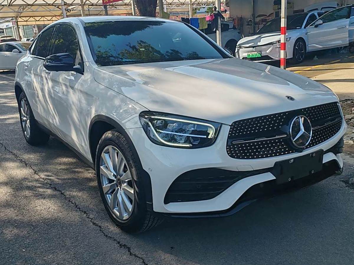 奔馳 奔馳GLC  2021款 GLC 260 4MATIC 轎跑SUV圖片