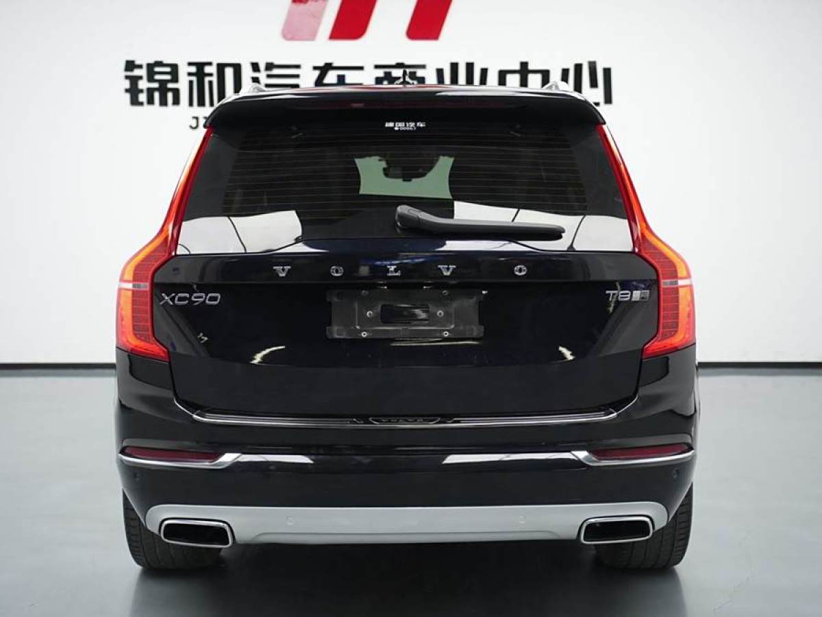 沃爾沃 XC90新能源  2019款 E驅(qū)混動(dòng) T8 個(gè)性運(yùn)動(dòng)版 7座圖片