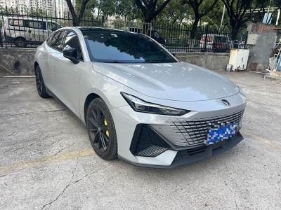 2022年10月 长安 长安UNI-V 1.5T 尊贵型图片