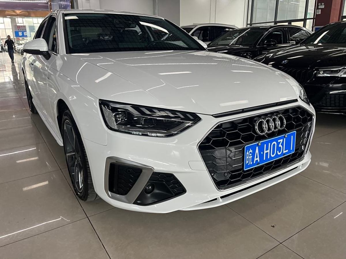 2022年10月奧迪 奧迪A4L  2022款 40 TFSI 時(shí)尚動(dòng)感型