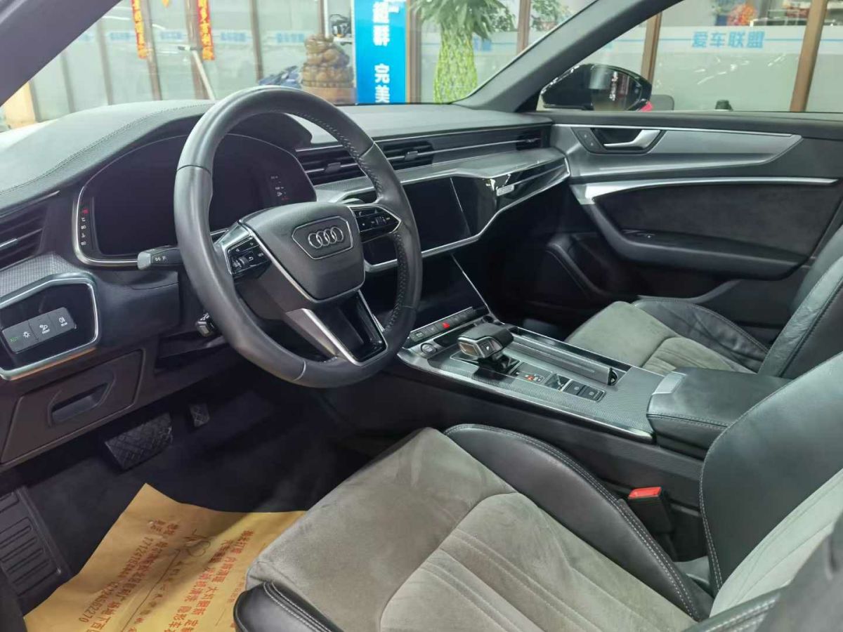 奧迪 奧迪A6L  2019款 40 TFSI 豪華動(dòng)感型圖片