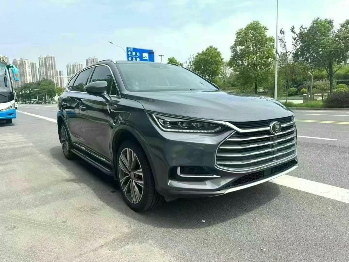 比亞迪 唐  2019款 2.0T 自動智聯(lián)尊榮型 6座圖片