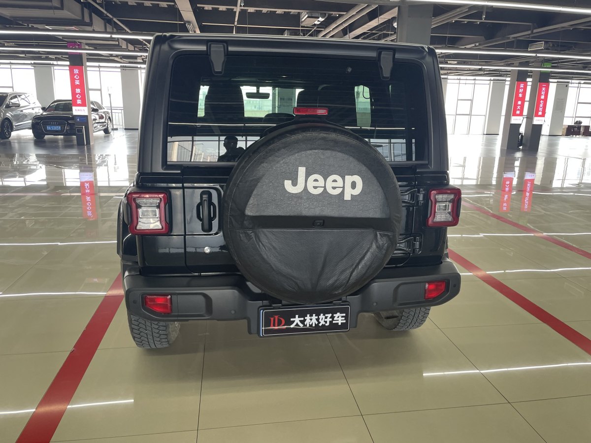 Jeep 牧馬人  2018款 2.0T Sahara 四門版圖片