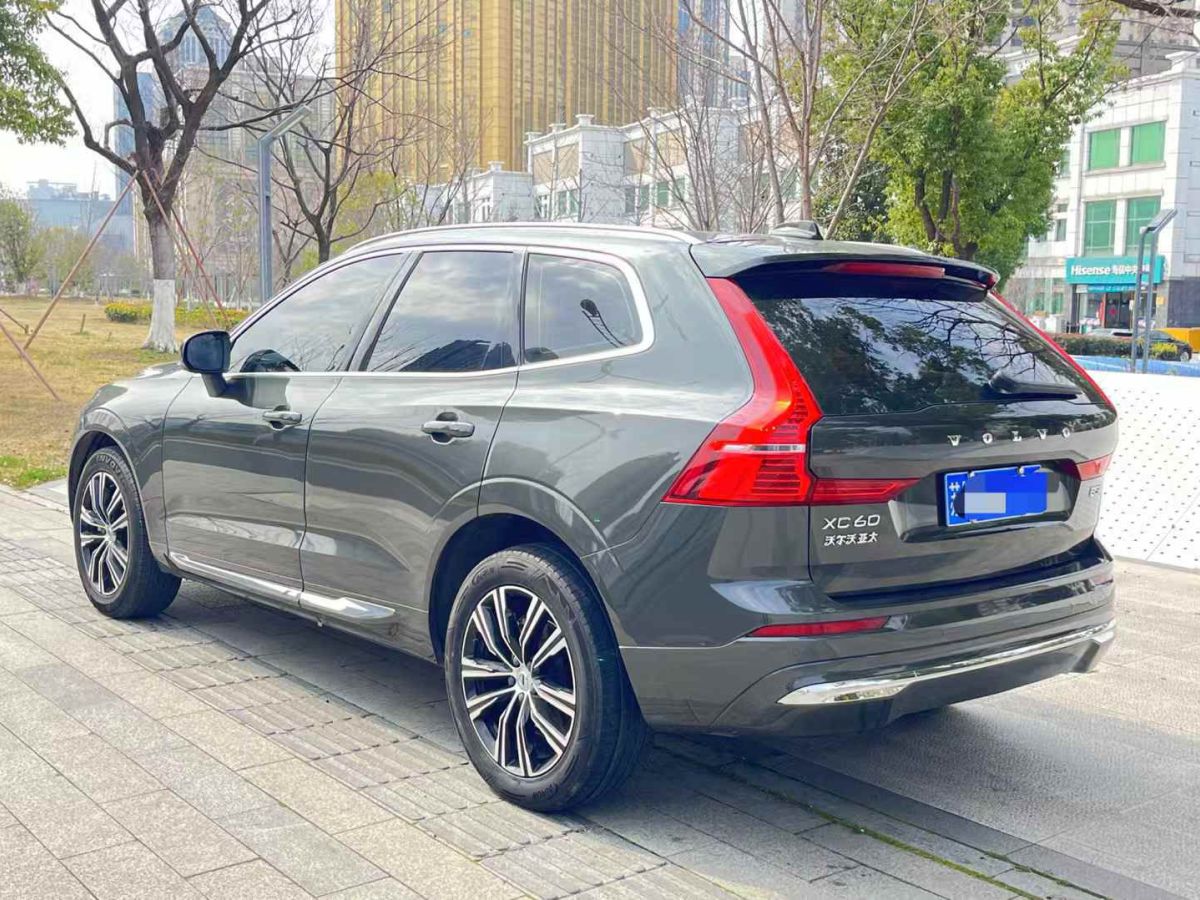 沃爾沃 XC60  2022款 B4 智行豪華版圖片