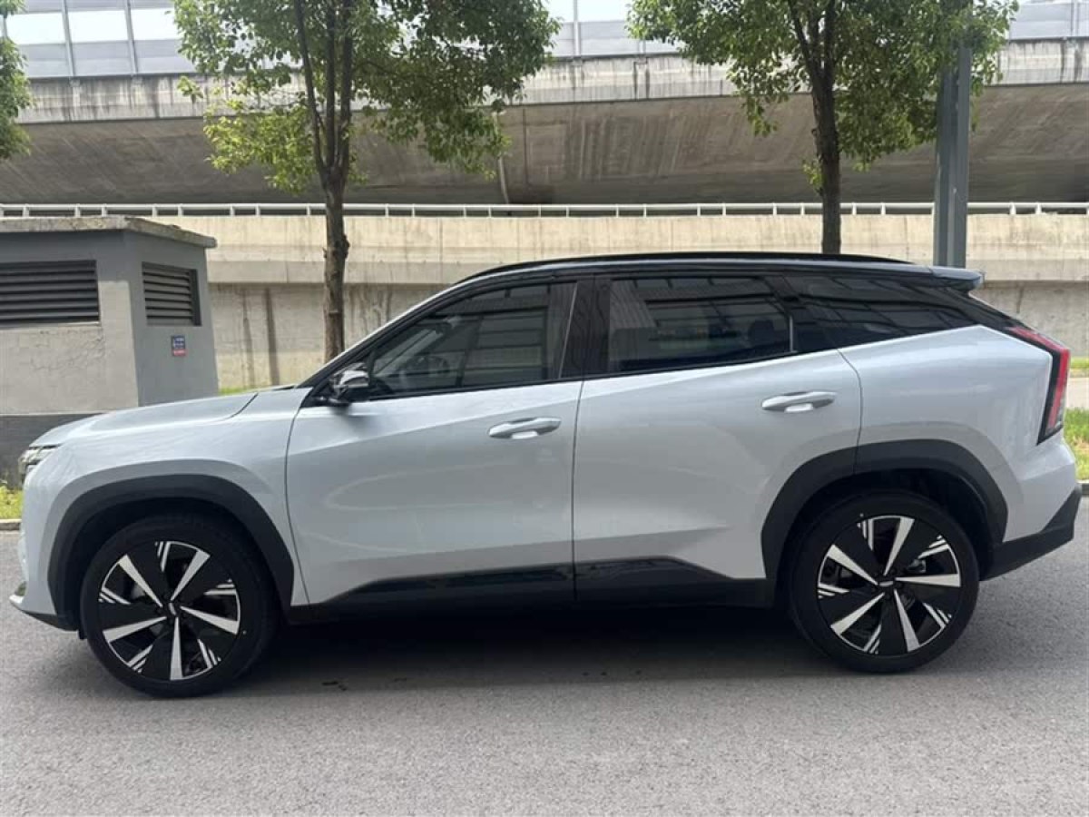吉利 博越L  2023款 1.5TD DCT尊貴型圖片