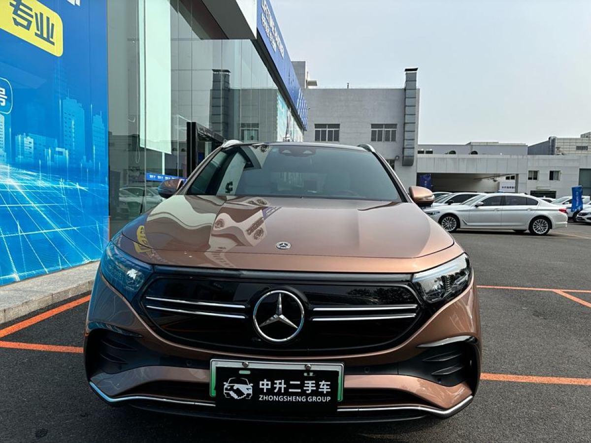 奔馳 奔馳EQA  2022款 EQA 300 4MATIC 首發(fā)特別版圖片