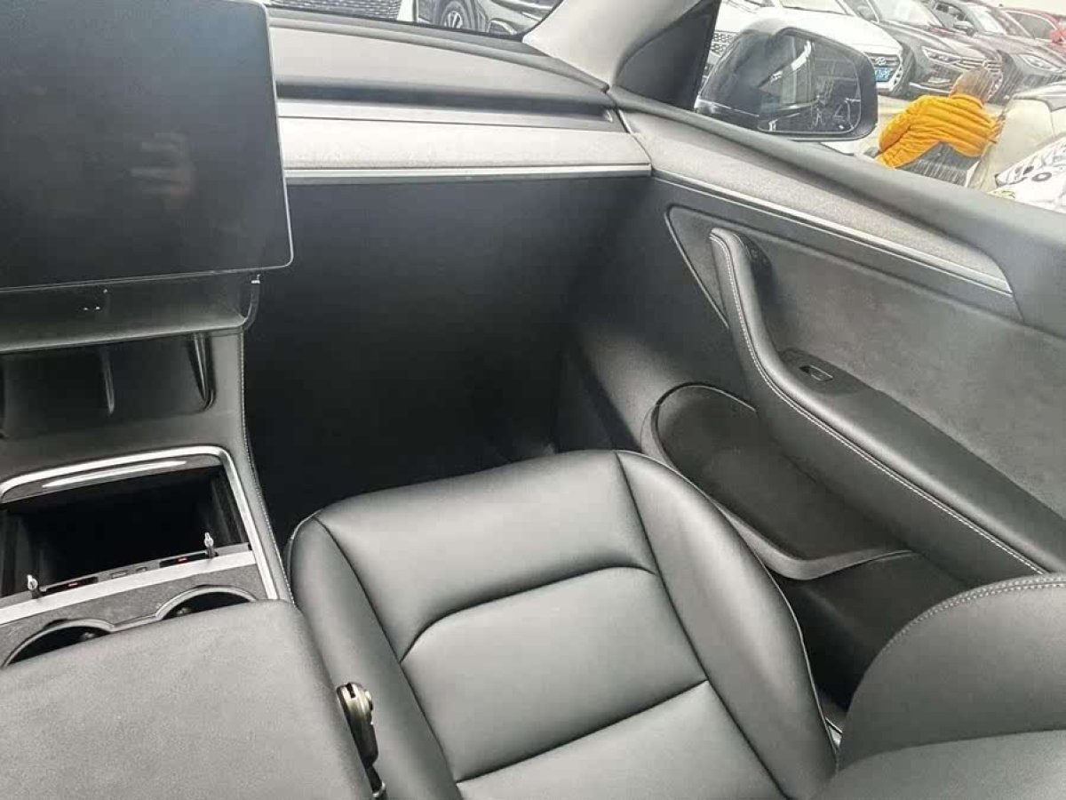 特斯拉 Model Y  2024款 后輪驅動版圖片
