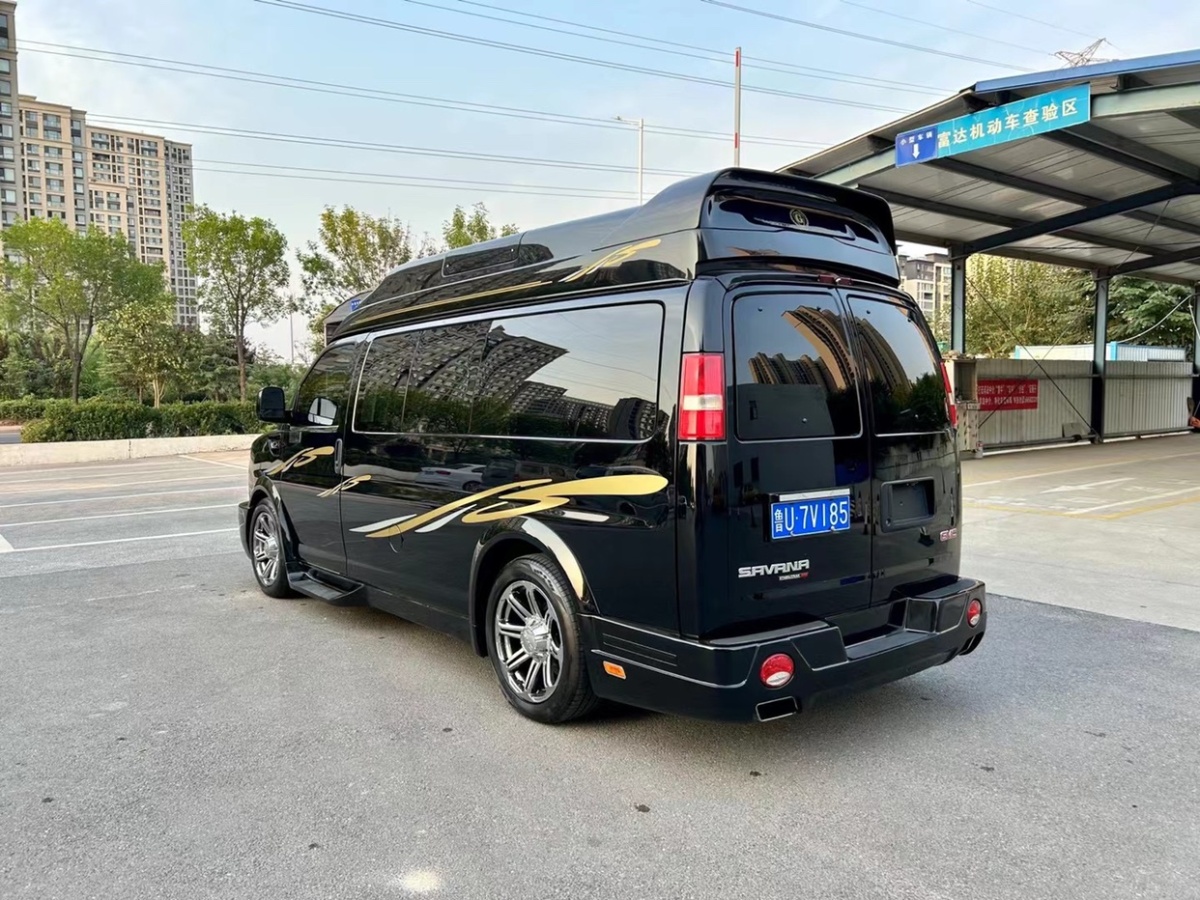 GMC SAVANA  2017款 6.0L G660S 雅尊天幕版圖片