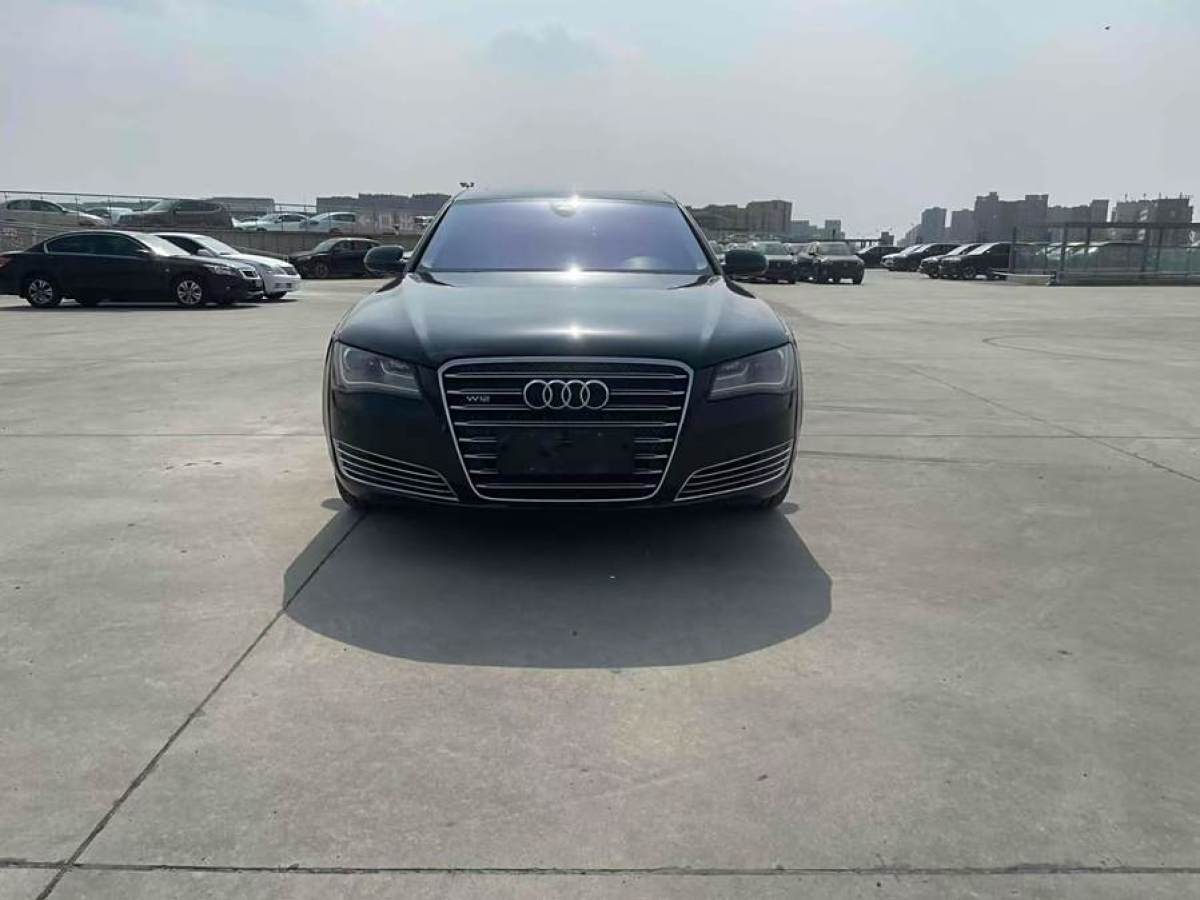 2014年2月奧迪 奧迪A8  2013款 A8L 45 TFSI quattro舒適型