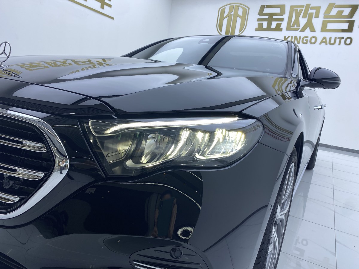 奔馳 奔馳E級(jí)  2024款 E 300 L 時(shí)尚型圖片