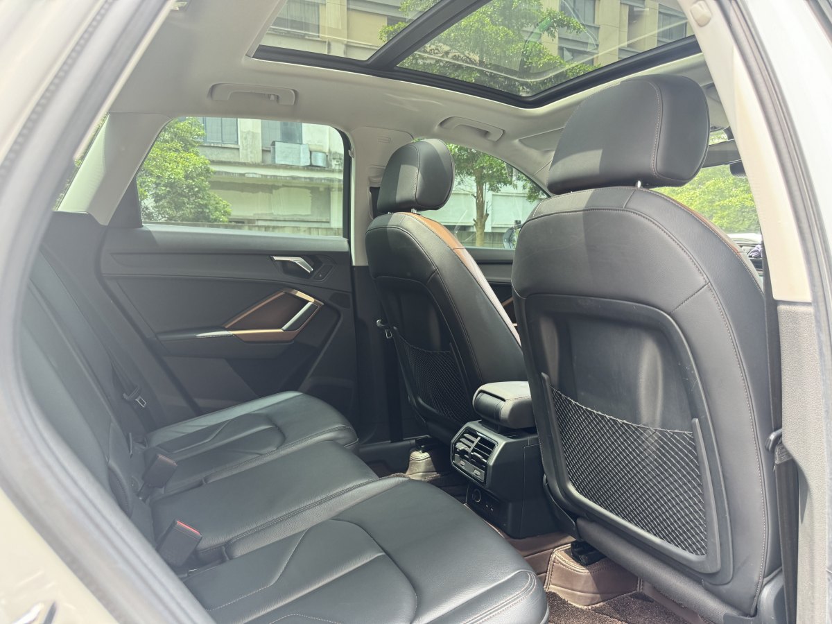 奧迪 奧迪Q3  2024款 35 TFSI 進(jìn)取致雅型圖片
