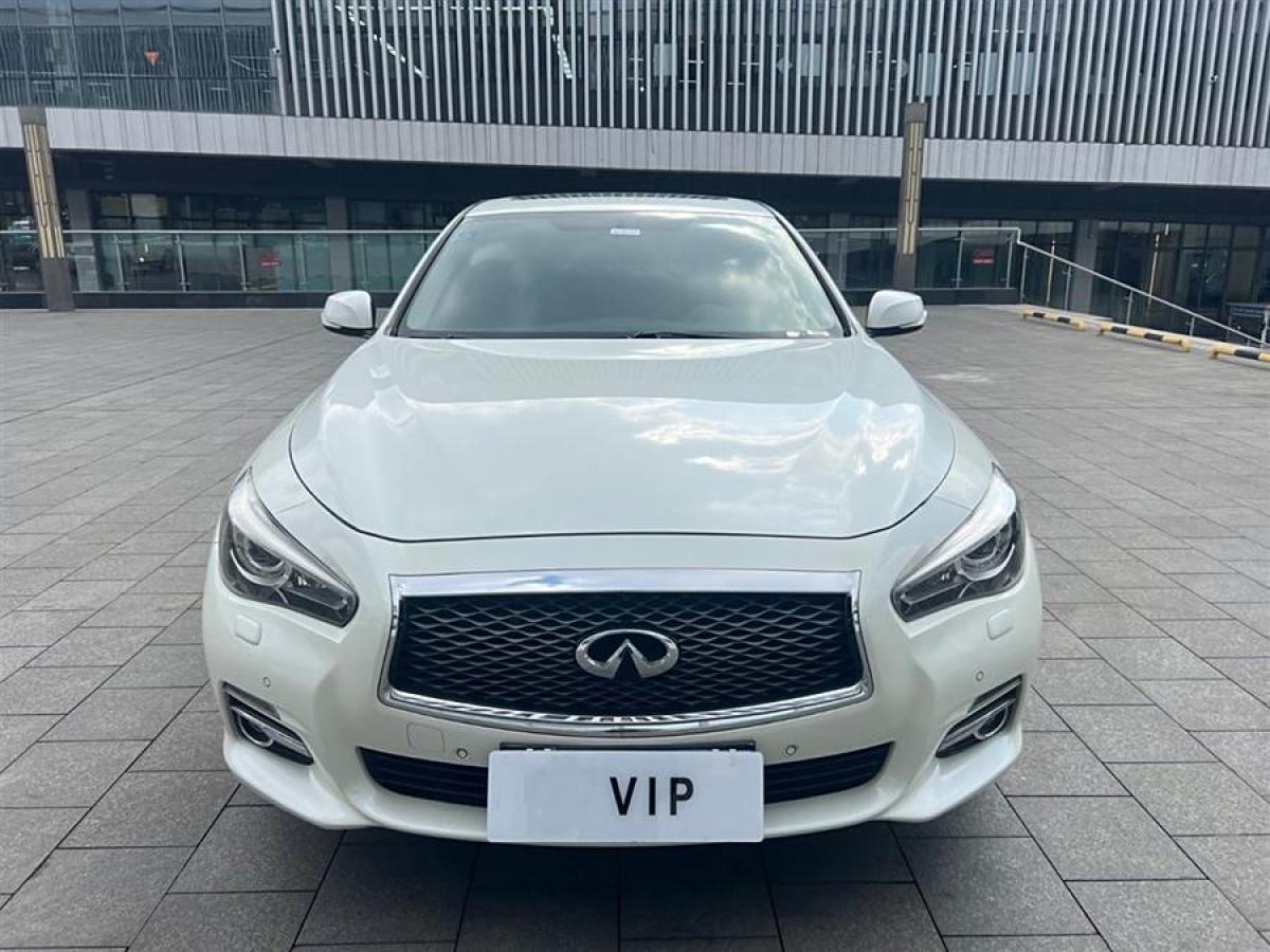 英菲尼迪 Q50L  2016款 2.0T 舒適版圖片