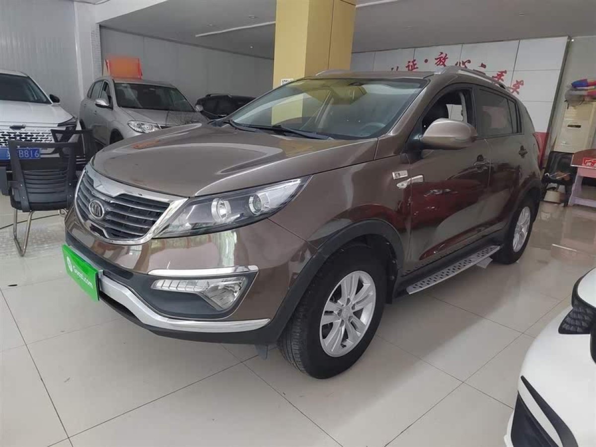 起亞 智跑  2014款 2.0L 自動兩驅(qū)版GL圖片