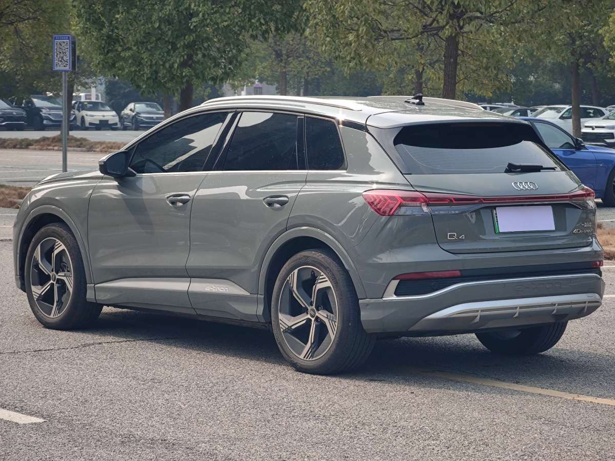 奧迪 奧迪Q4 e-tron  2023款 50 e-tron quattro 創(chuàng)境版圖片