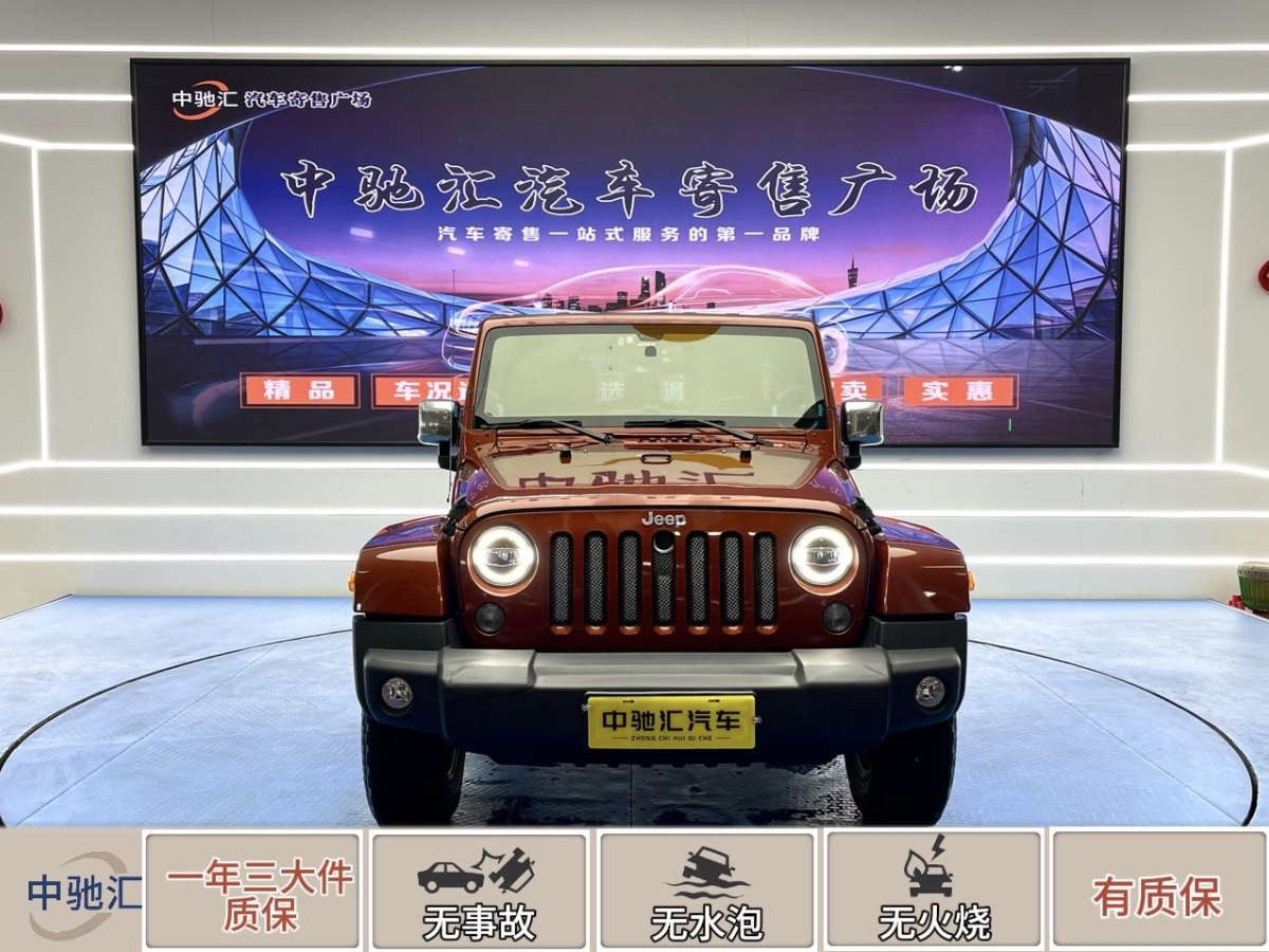 2014年4月Jeep 牧馬人  2014款 3.0L Sahara 四門版