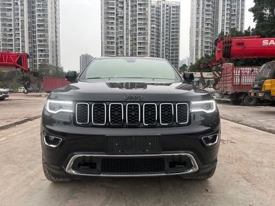 2019年1月 Jeep 大切諾基(進(jìn)口) 3.0L 精英導(dǎo)航版圖片