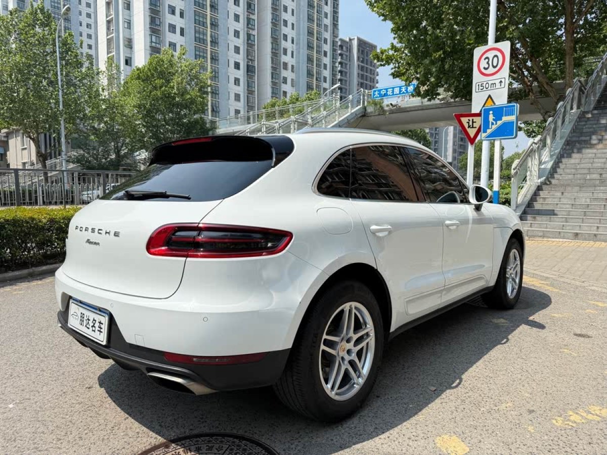 保時(shí)捷 Macan  2017款 Macan 2.0T圖片