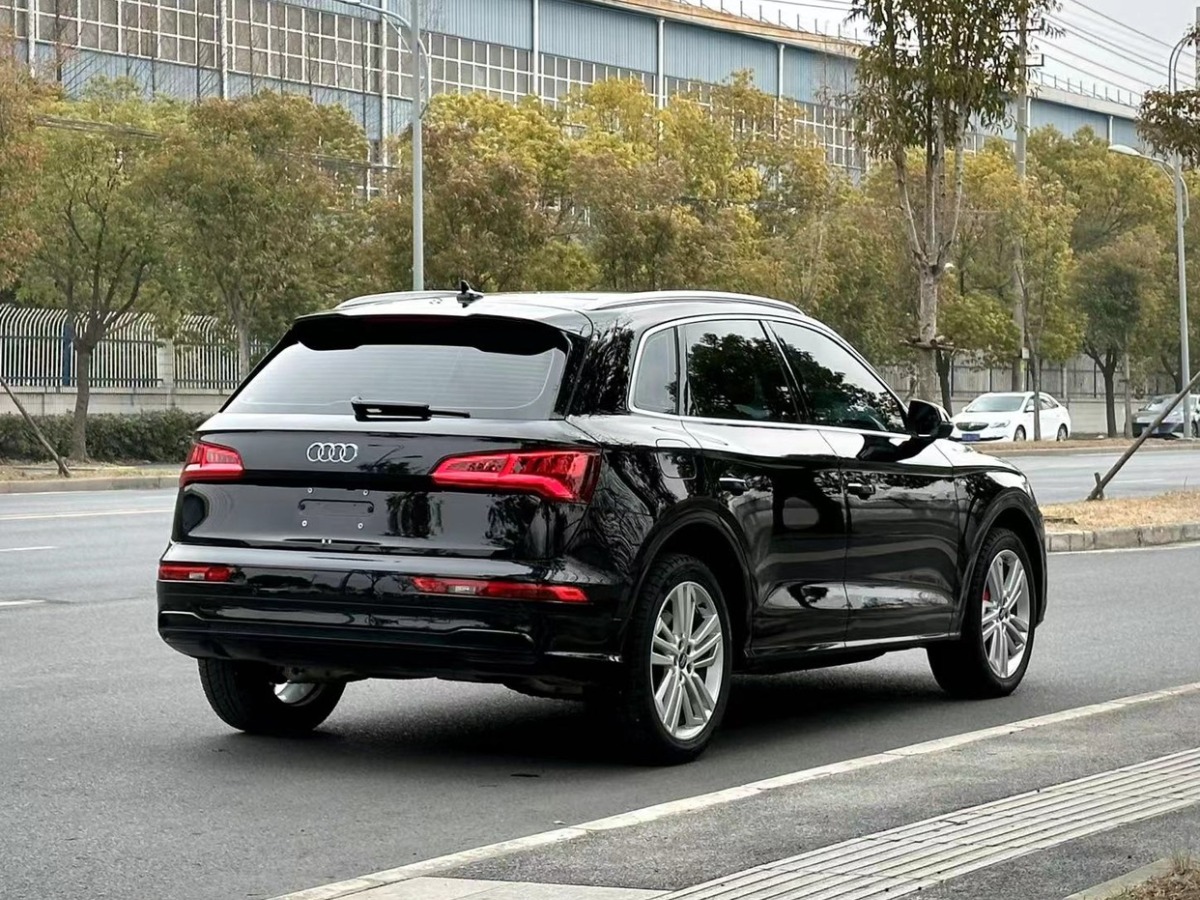 奧迪 奧迪Q5L  2020款 改款 40 TFSI 榮享進取型圖片