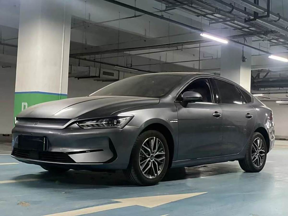 比亞迪 秦PLUS  2023款 冠軍版 EV 420KM領(lǐng)先型圖片