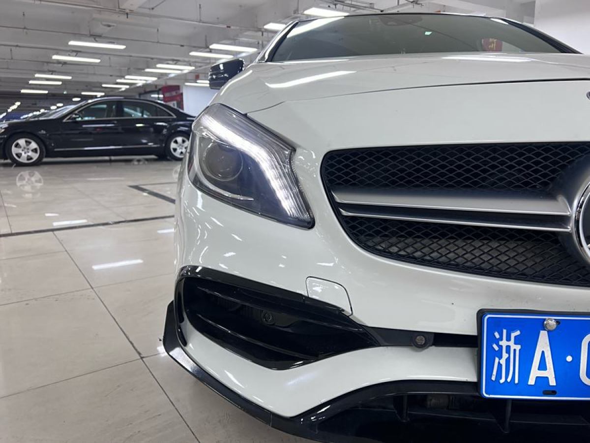 奔馳 奔馳A級AMG  2014款 AMG A 45 4MATIC圖片