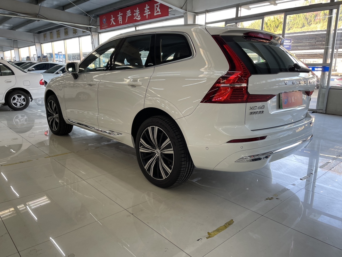 沃爾沃 XC60新能源  2023款 T8 插電混動 長續(xù)航四驅智遠豪華樂享版圖片