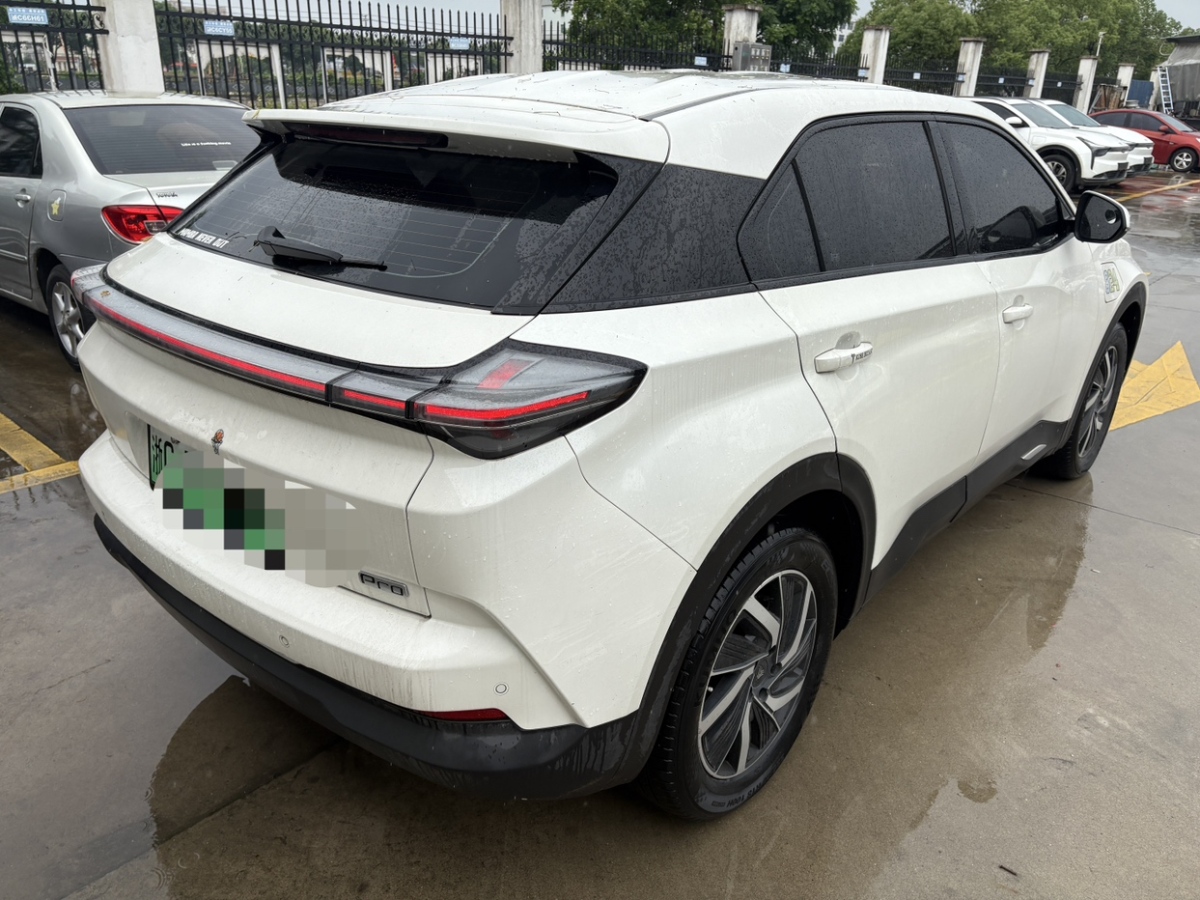 哪吒 哪吒U  2021款 Pro 400 行業(yè)定制版圖片