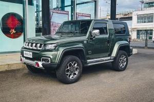 BJ40 北京 2.0T 自動(dòng)四驅(qū)致敬2020版?zhèn)b客型