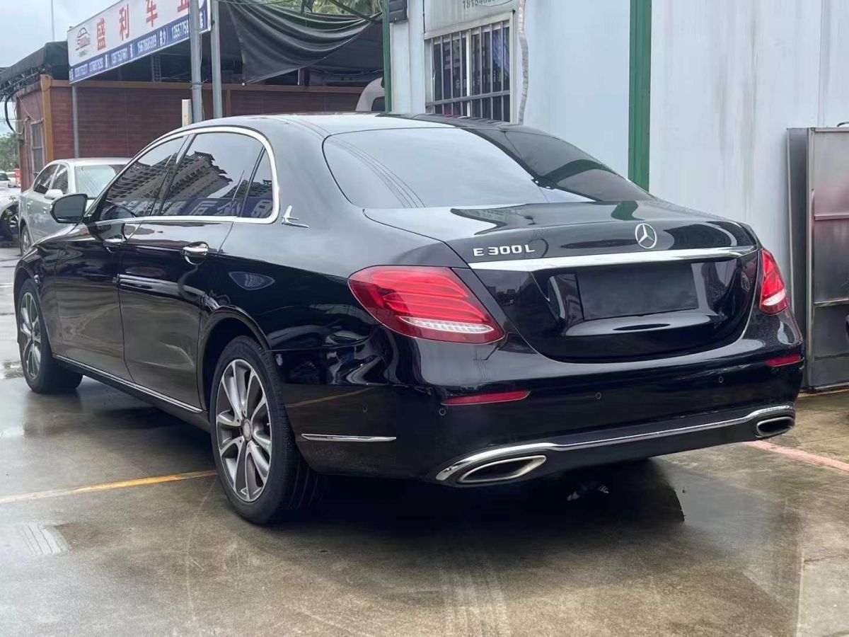 奔馳 奔馳GLA  2017款 GLA 220 4MATIC 豪華型圖片