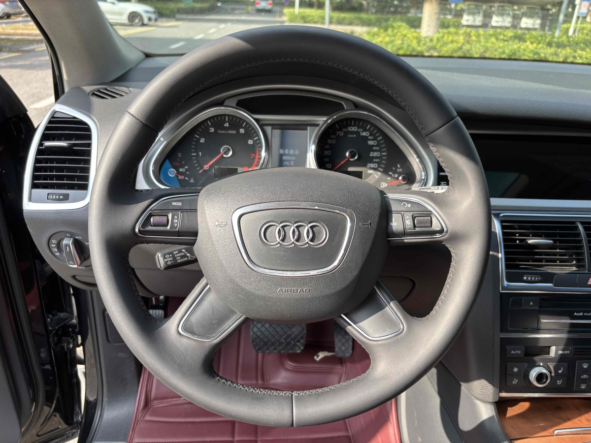 奧迪 奧迪Q7  2014款 35 TFSI 進取型圖片