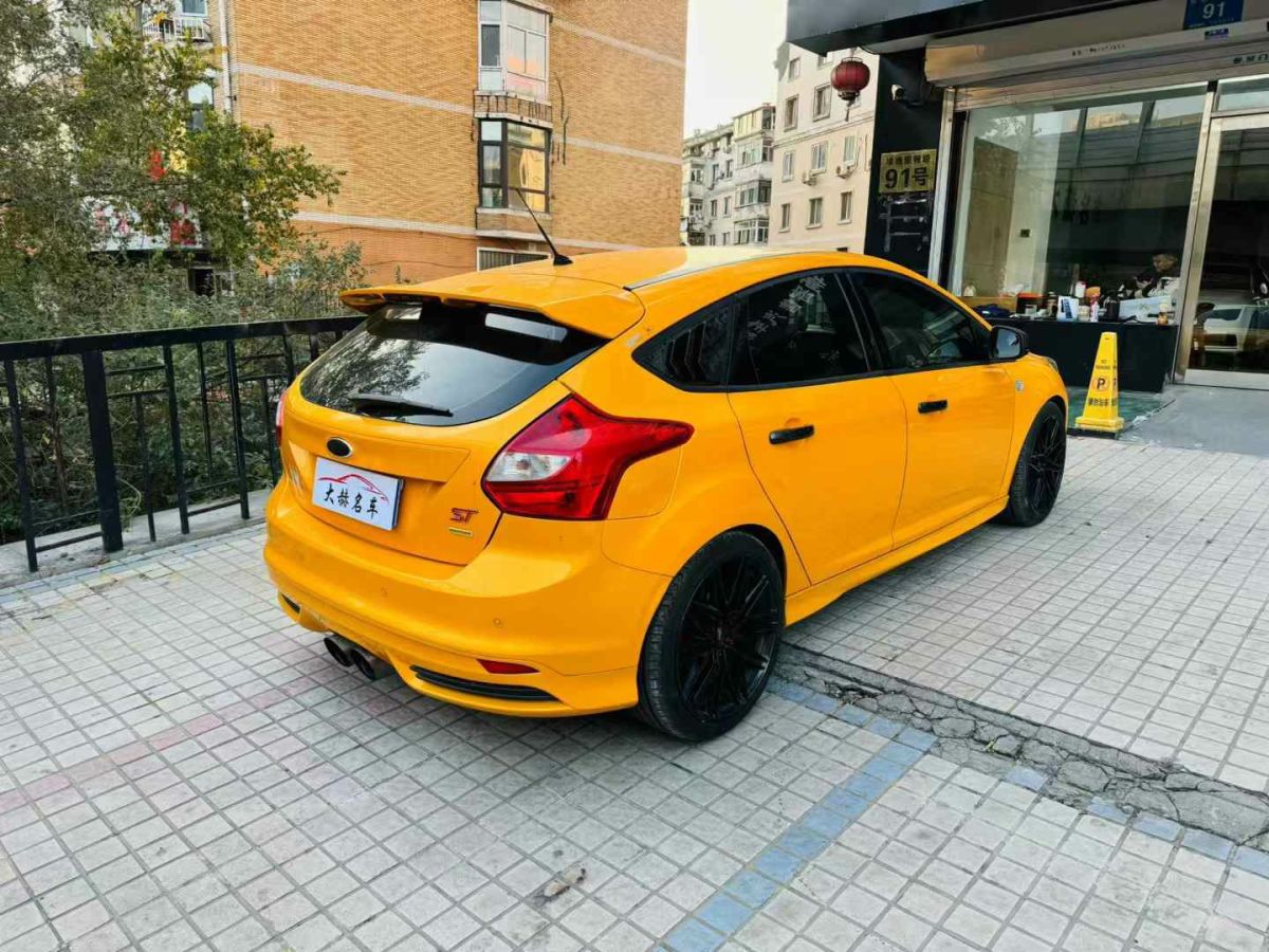 福特 ?？怂? 2013款 2.0T ST 橙色版圖片