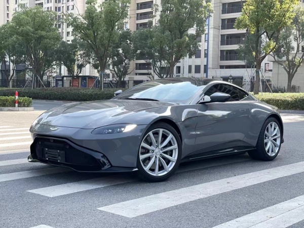 阿斯顿·马丁 V8 Vantage  2020款 4.0T V8 Coupe