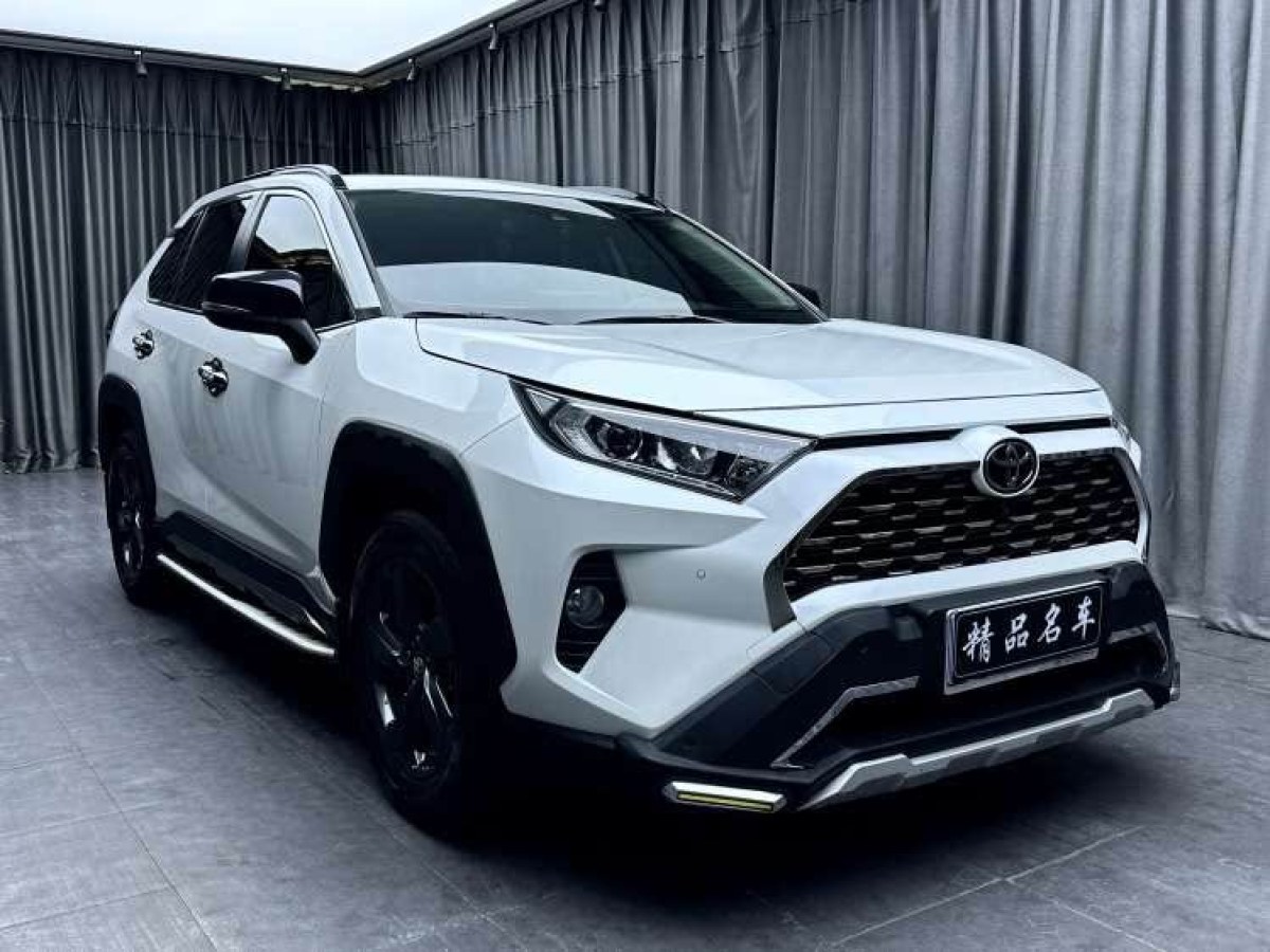 豐田 RAV4榮放  2022款 2.0L CVT四驅(qū)風(fēng)尚Plus版圖片