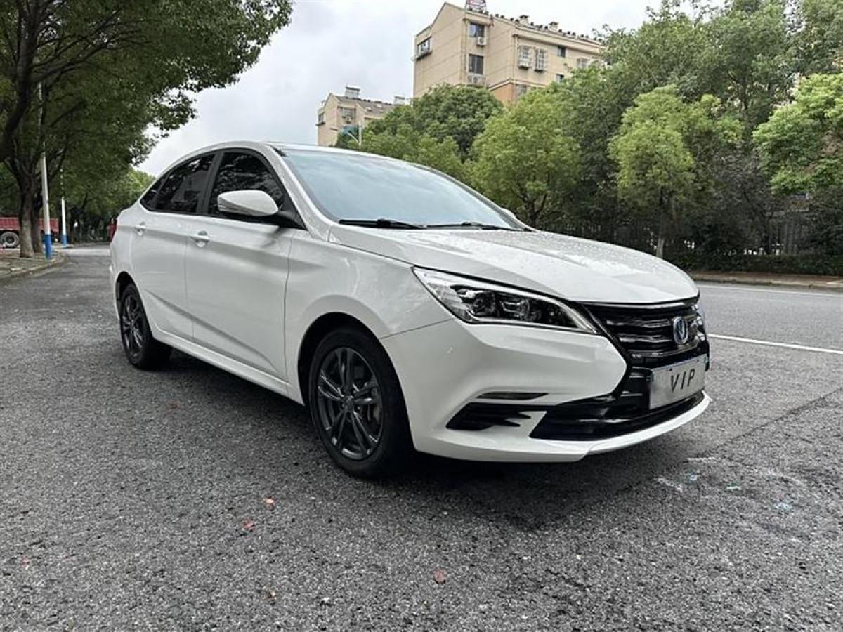 長(zhǎng)安 逸動(dòng)DT  2021款 1.6L 自動(dòng)豪華型圖片