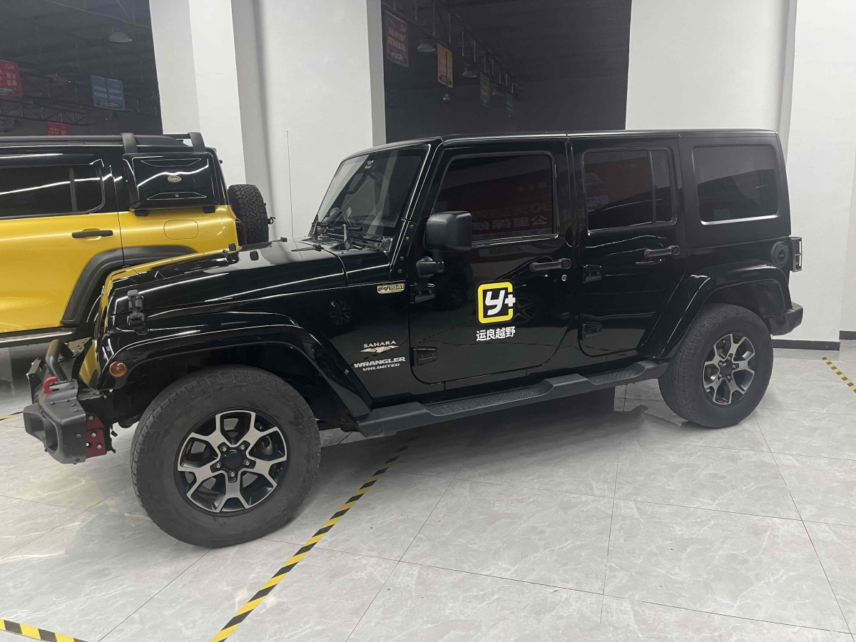 2019年9月Jeep 牧马人  2019款 2.0T Sahara 四门版 国VI