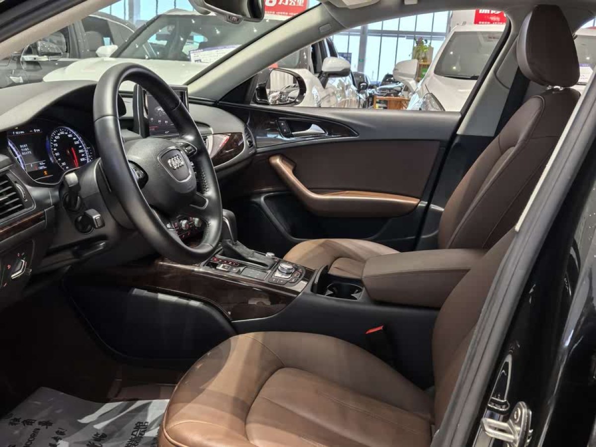 奧迪 奧迪A4L  2018款 30周年年型 30 TFSI 進取型圖片