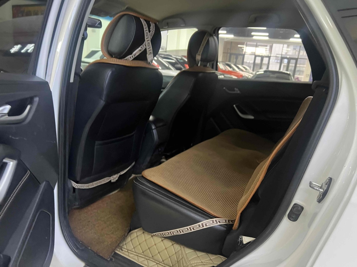 驭胜 S350  2016款 2.0T 自动四驱汽油豪华天窗版7座图片