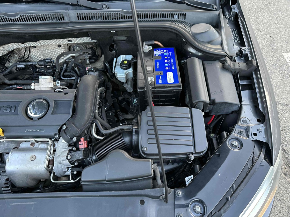 大眾 速騰  2012款 1.4TSI 手動豪華型圖片