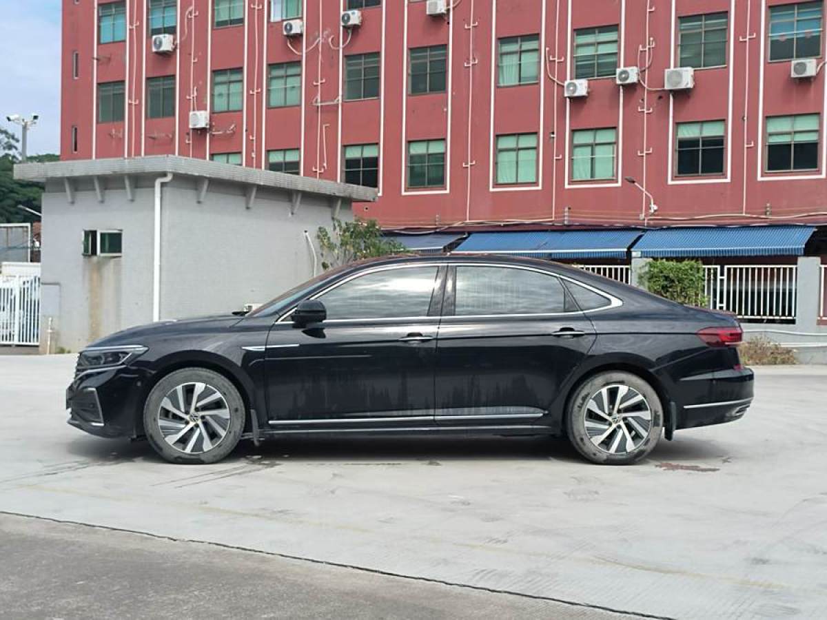 大眾 帕薩特新能源  2023款 430PHEV 混動(dòng)豪華版圖片