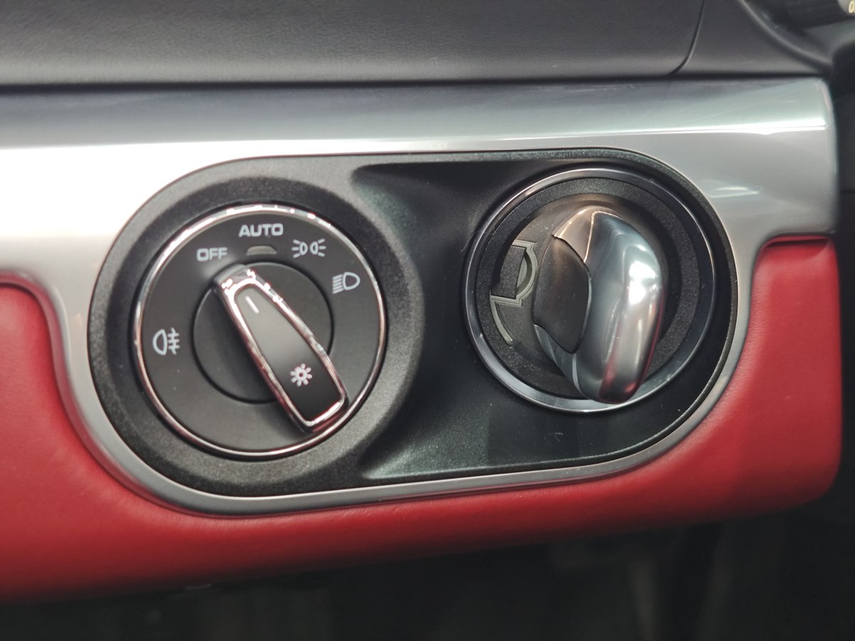 保時(shí)捷 718  2018款 Boxster 2.0T圖片