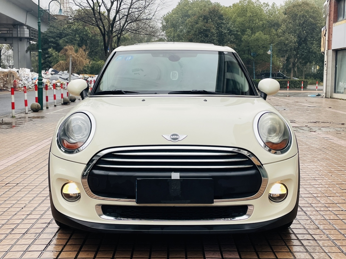 MINI MINI  2015款 1.2T ONE 五門版圖片