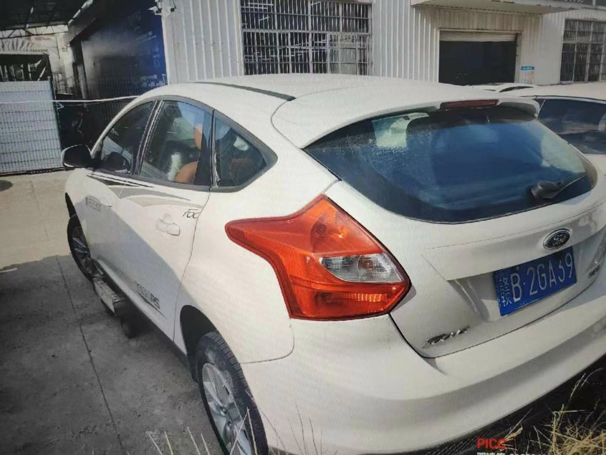 福特 ?？怂? 2013款 2.0T ST 標準版圖片