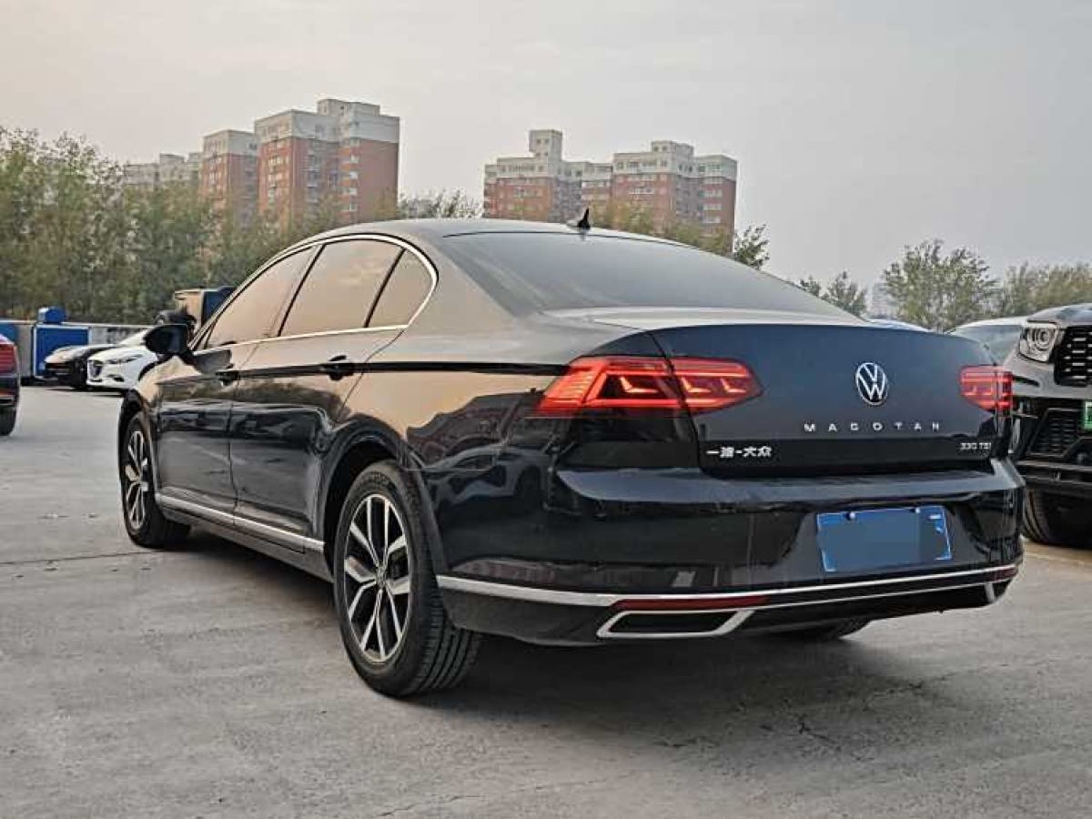 大眾 邁騰  2020款 330TSI DSG 領(lǐng)先型圖片