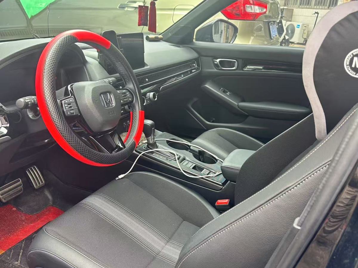 本田 思域  2023款 HATCHBACK 240TURBO CVT極銳版圖片