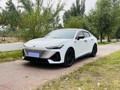 2023年9月 長(zhǎng)安 長(zhǎng)安UNI-V 智電iDD 智電iDD 1.5T 113km智趣型圖片