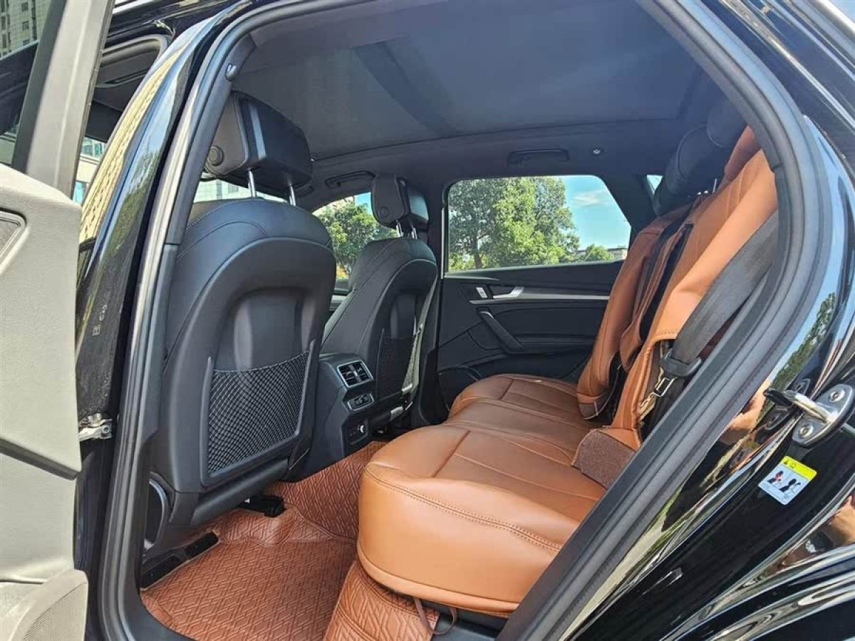 奧迪 奧迪Q5L  2024款 40 TFSI 豪華動感型圖片